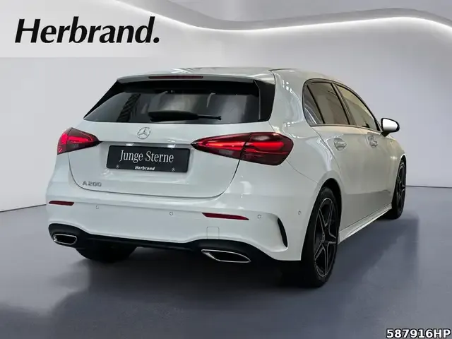 Mercedes-Benz A 200