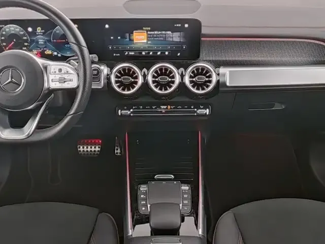 Mercedes-Benz EQB 250