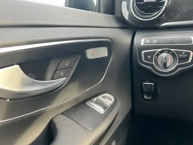 Mercedes-Benz EQV 300