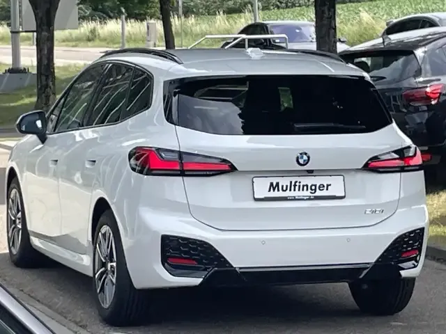 BMW 218