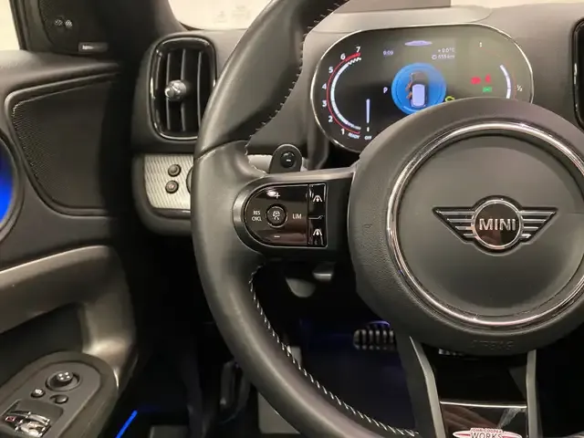 MINI John Cooper Works Countryman