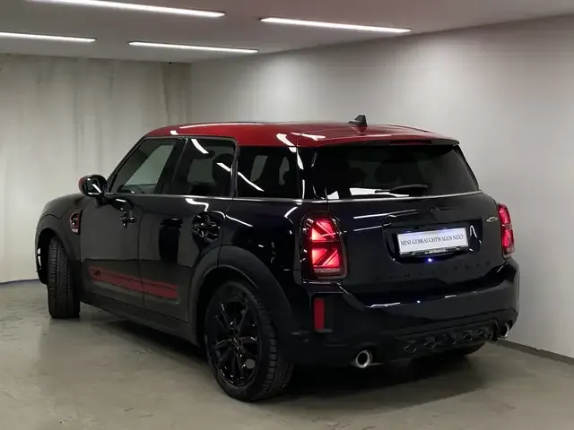 MINI John Cooper Works Countryman