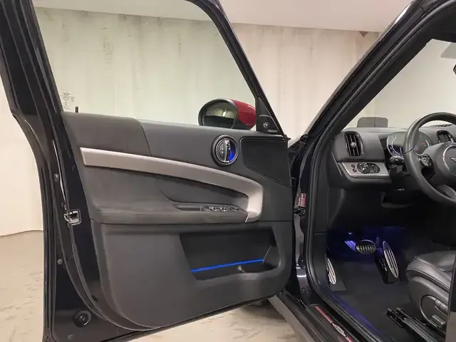 MINI John Cooper Works Countryman