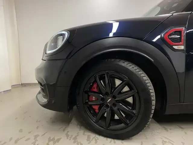 MINI John Cooper Works Countryman