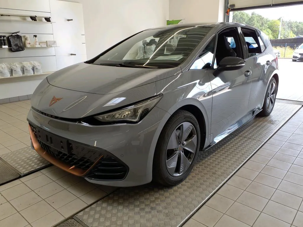 Cupra Born