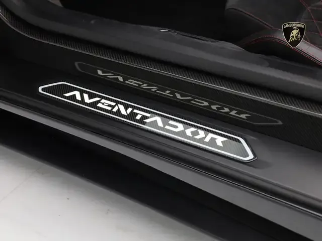 Lamborghini Aventador