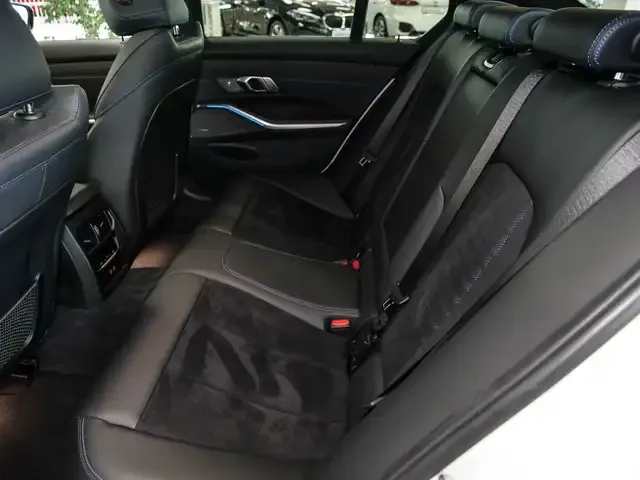 BMW 340