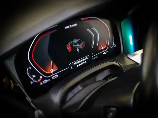 BMW 340