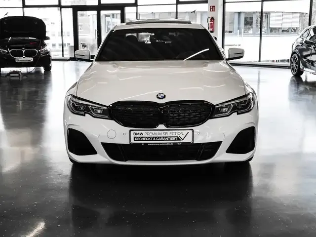 BMW 340