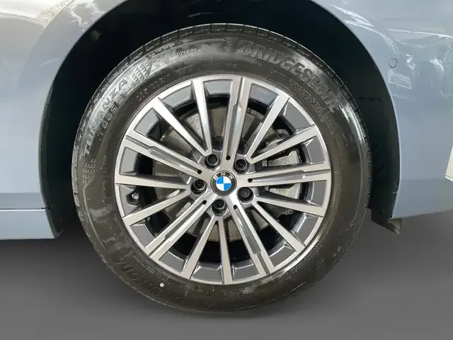 BMW 223