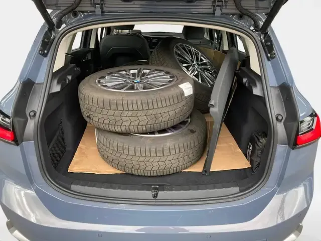 BMW 223