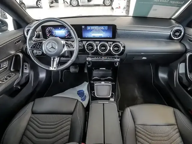Mercedes-Benz CLA 180