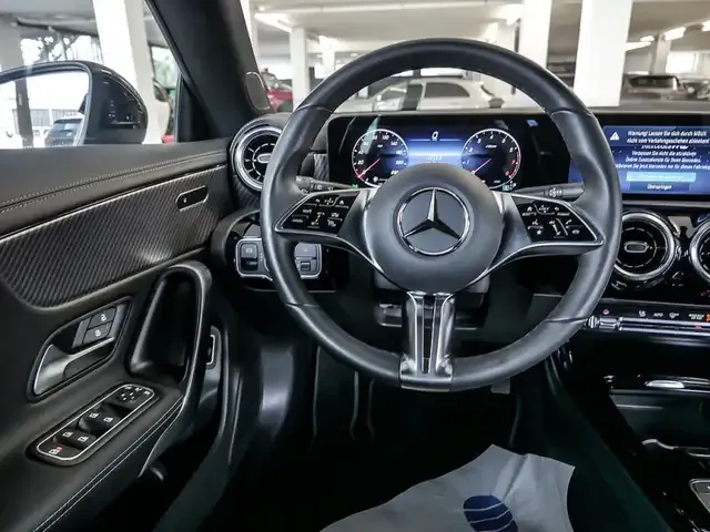 Mercedes-Benz CLA 180