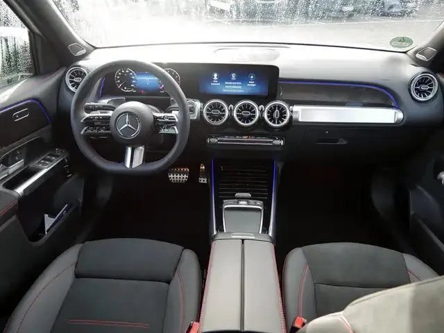 Mercedes-Benz GLB 220