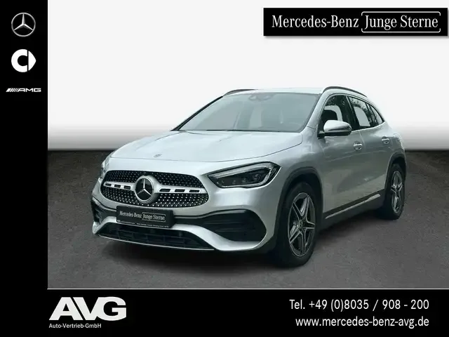 Mercedes-Benz GLA 250
