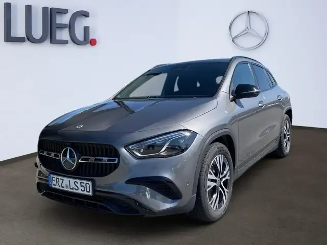 Mercedes-Benz GLA 180