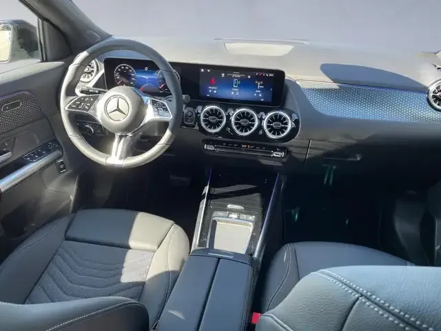 Mercedes-Benz GLA 180