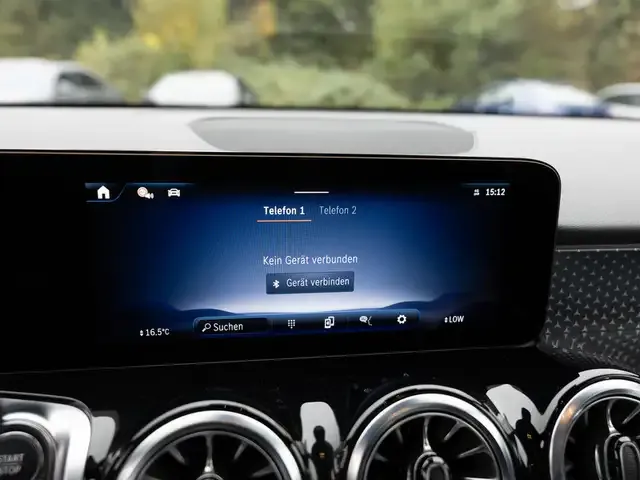 Mercedes-Benz EQB 300