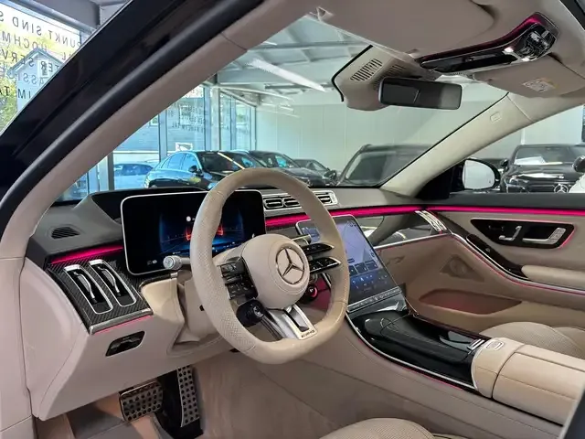 Mercedes-Benz Sonstiges
