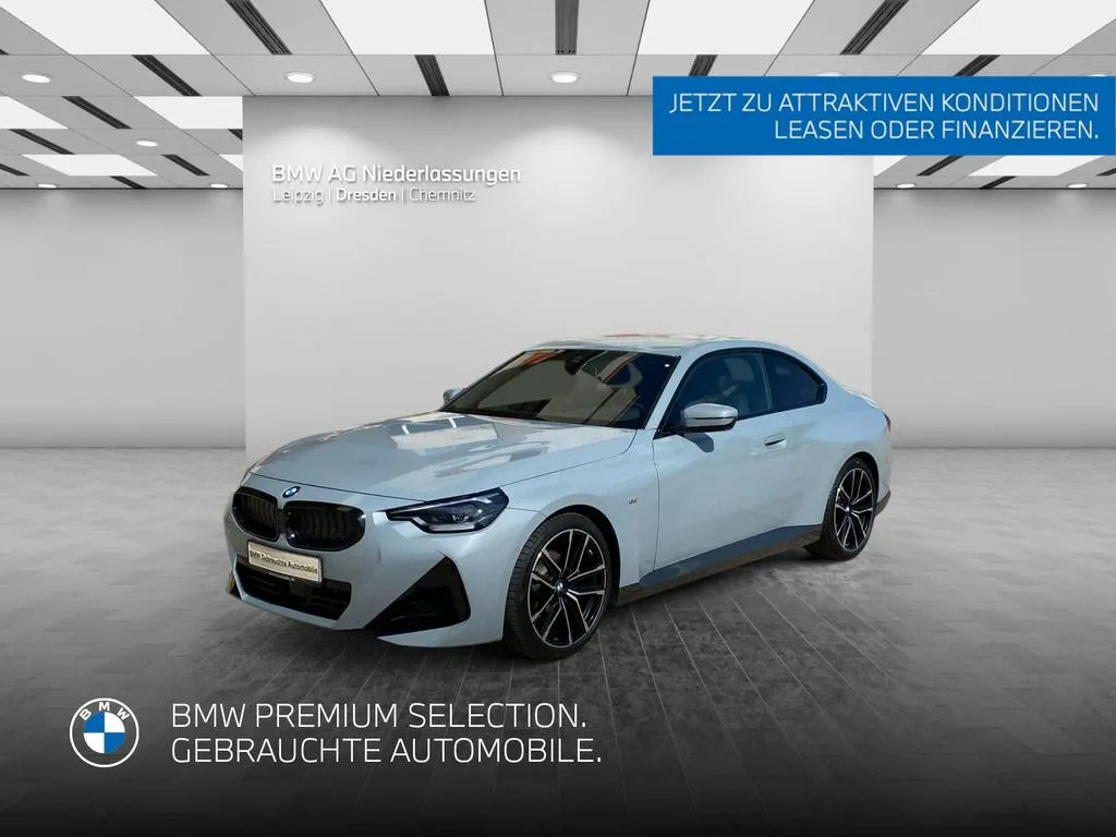 BMW 220