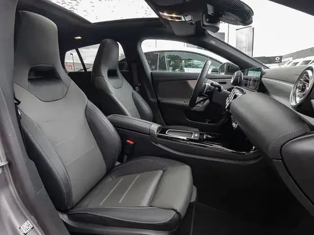 Mercedes-Benz CLA 180