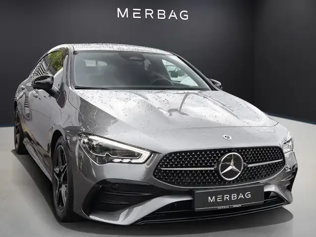 Mercedes-Benz CLA 180