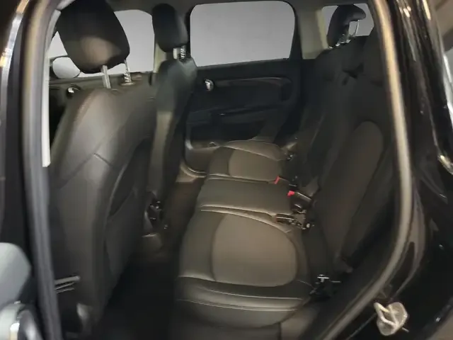 MINI Cooper SE Countryman