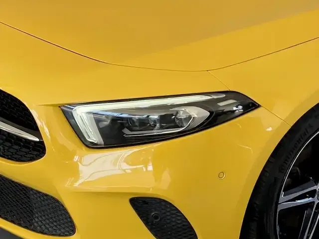 Mercedes-Benz A 220