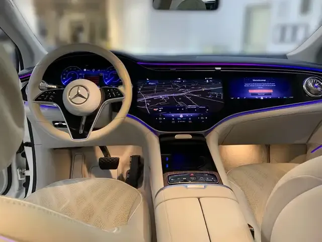 Mercedes-Benz EQS SUV