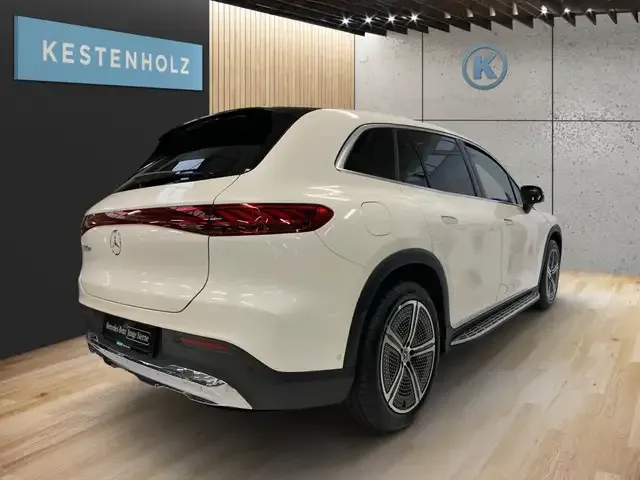 Mercedes-Benz EQS SUV