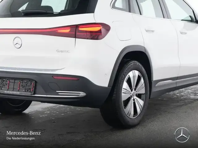 Mercedes-Benz EQA 300