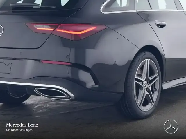 Mercedes-Benz CLA 180