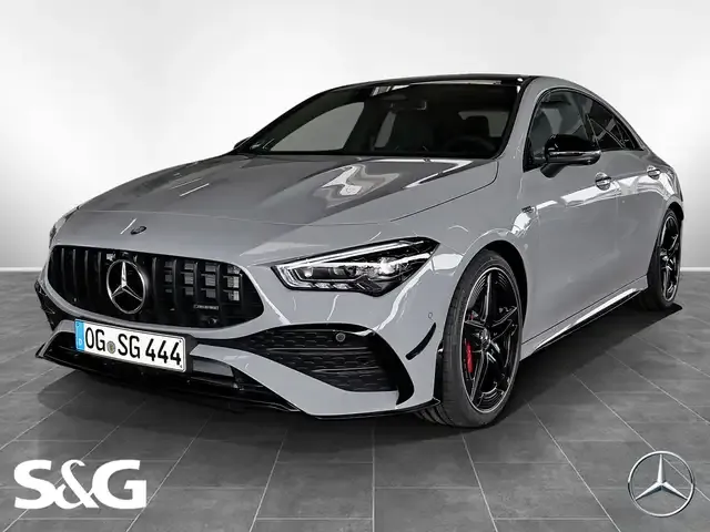 Mercedes-Benz CLA 35 AMG
