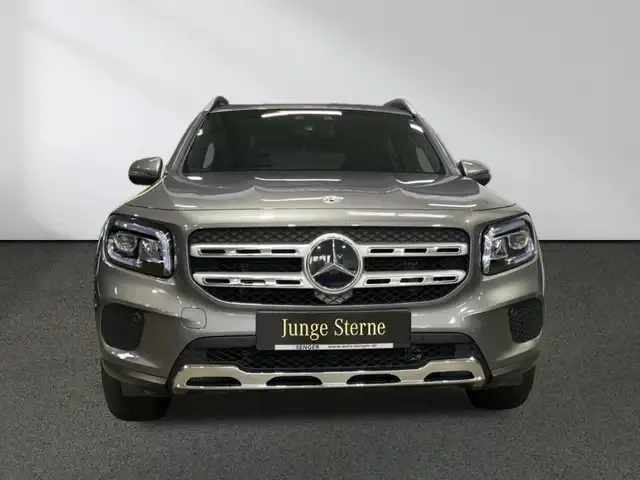 Mercedes-Benz GLB 180