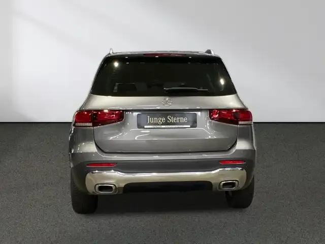 Mercedes-Benz GLB 180
