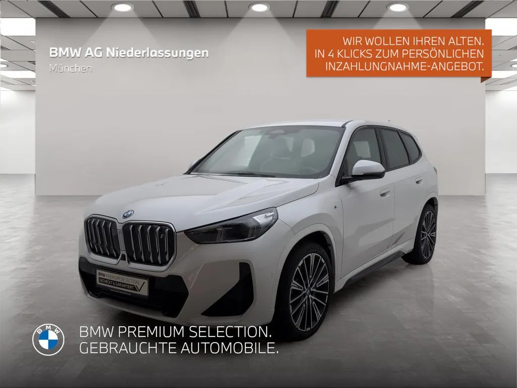 BMW iX1