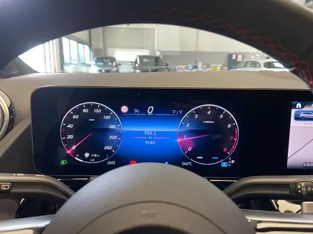 Mercedes-Benz B 200