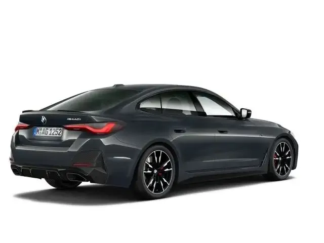 BMW 440