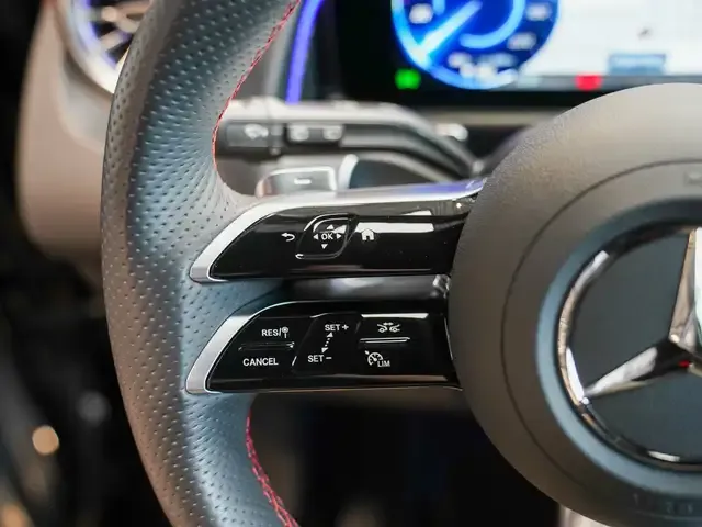 Mercedes-Benz EQB 350