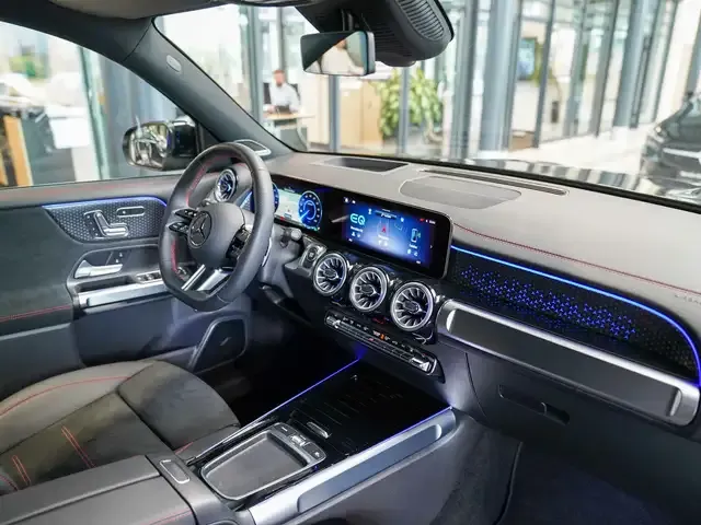 Mercedes-Benz EQB 350