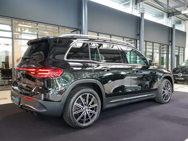 Mercedes-Benz EQB 350