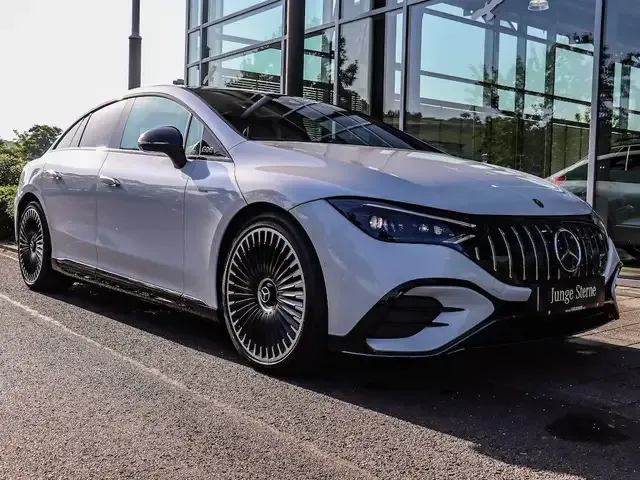 Mercedes-Benz EQE 53