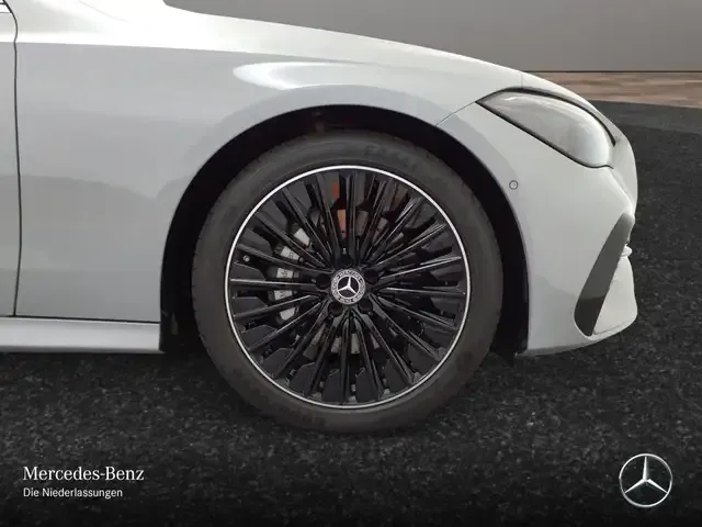 Mercedes-Benz CLE 200