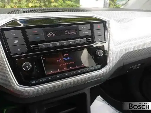 Volkswagen e-up!