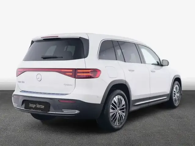 Mercedes-Benz EQB 300