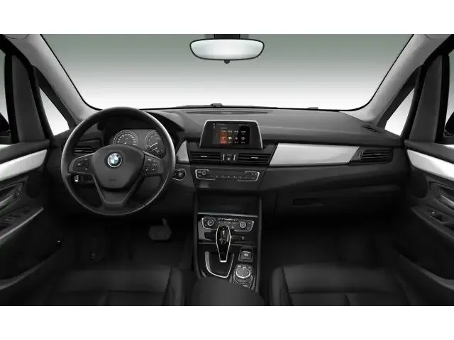 BMW 218