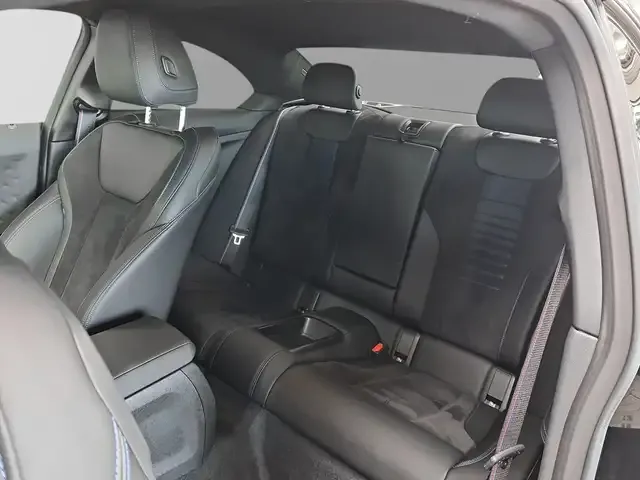 BMW 240