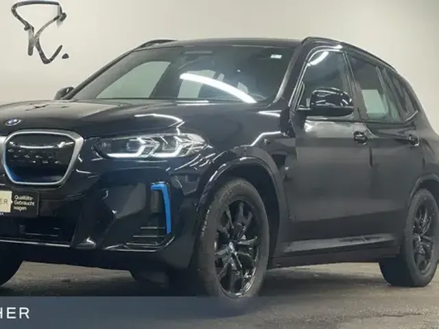 BMW iX3