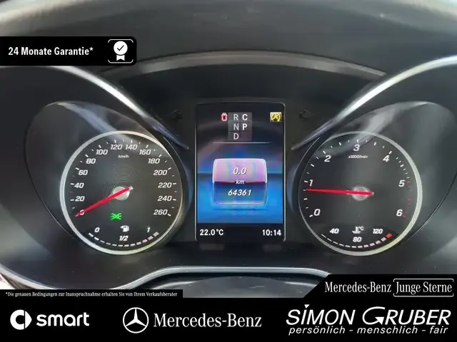 Mercedes-Benz V 220