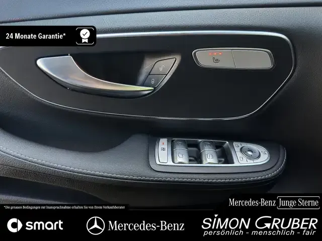 Mercedes-Benz V 220
